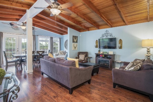 La Buena Vida Home image 5